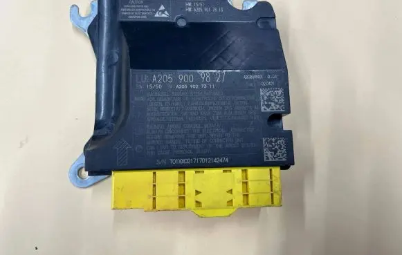 Mercedes-Benz C W205 Airbag control unit/module A2059009827 A2059027311 A2059017813