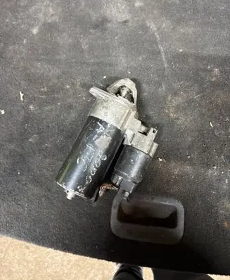 Mercedes-Benz A W169 Starter motor 0051511601