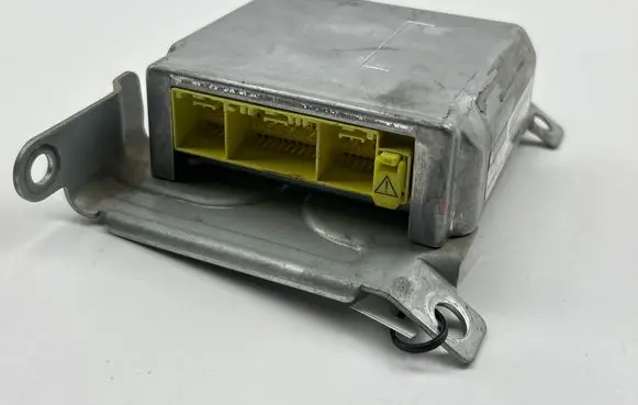 Subaru Forester SF Airbag control unit/module 98221SA011 1523005181