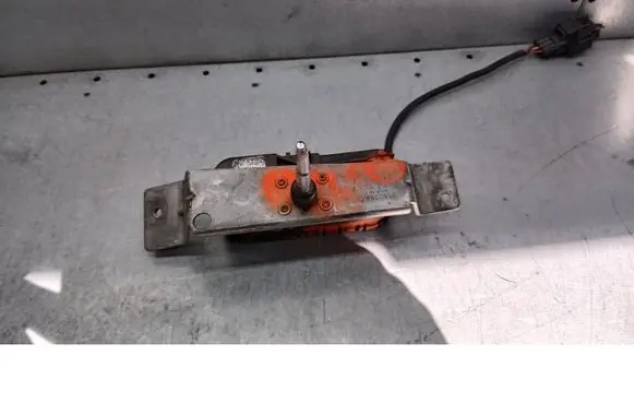 Volvo S60 Headlight wiper motor 0390206219