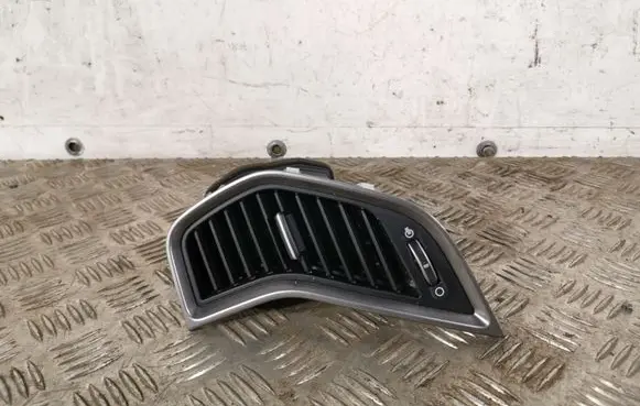 Hyundai Santa Fe Dash center air vent grill 974202W000