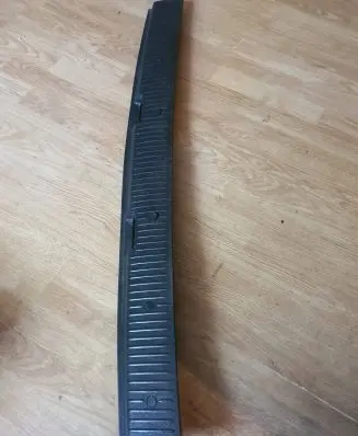 Volkswagen PASSAT B5.5 Trunk/boot sill cover protection 7H0863485C