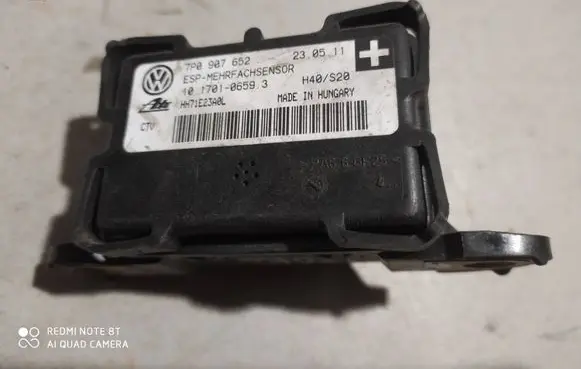 Volkswagen Touareg II ESP acceleration yaw rate sensor 7P0907652 10170106593