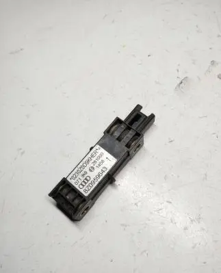 Audi A2 Airbag deployment crash/impact sensor 8Z0959643 281000 0230Z0D9KHER