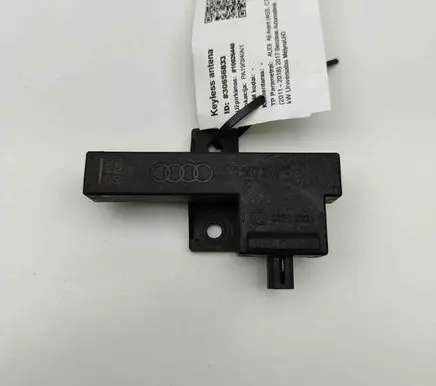 Audi RS6 C7 Keyless system antenna 8K0907247