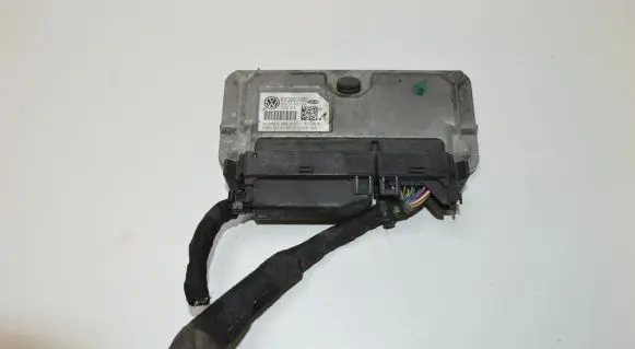 Volkswagen Golf VI Engine control unit/module 03C906024BD
