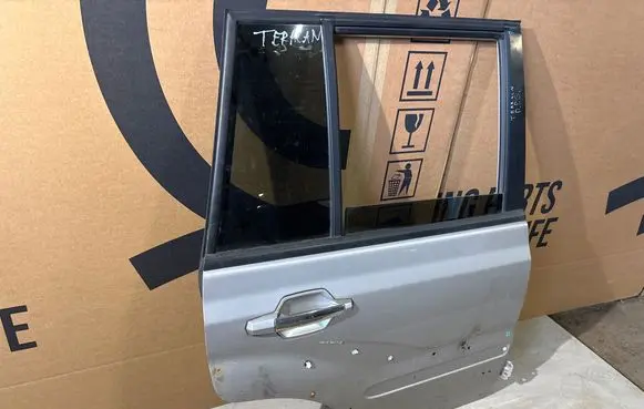 Rear door