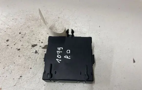 Mercedes-Benz E W212 Door control unit/module A2129004502 A2128203826 A2129028101