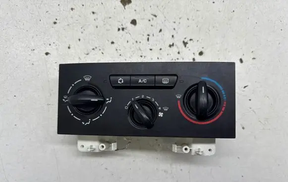 Citroen C4 I Climate control unit H5756