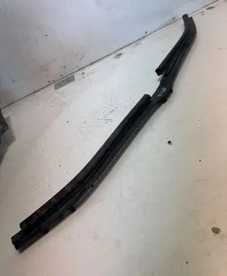 BMW 5 E60 E61 Top upper radiator support slam panel 7063835