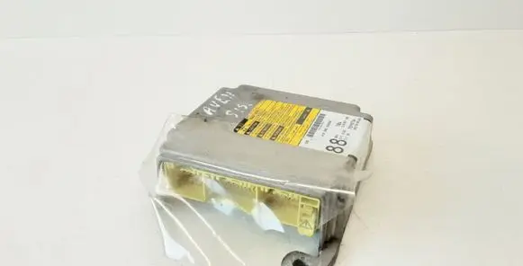 Toyota Avensis T250 Airbag control unit/module 8917005161 215767106