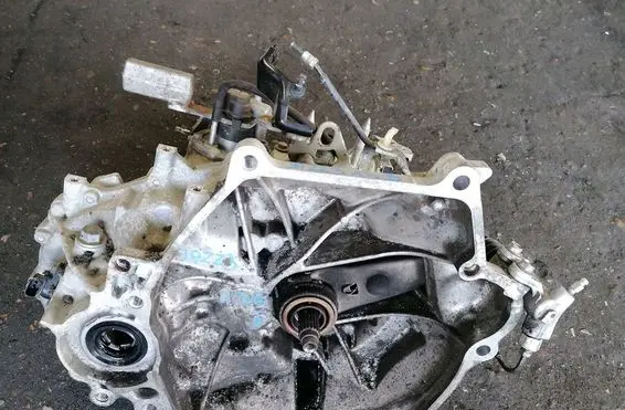 Honda Jazz Manual 5 speed gearbox 105TYS