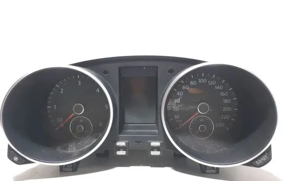 Volkswagen Golf VI Speedometer (instrument cluster) 5K0920870G
