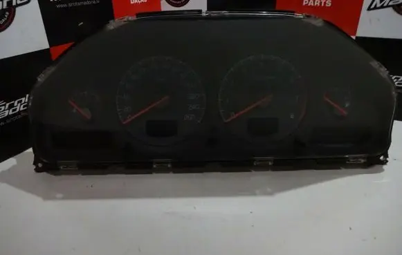 Volvo S80 Speedometer (instrument cluster) 9472449