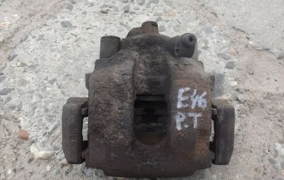 BMW 3 E46 Rear brake caliper