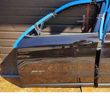BMW X1 F48 F49 Front door