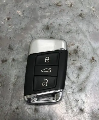 Volkswagen PASSAT B8 Ignition key/card 3G0959752BILI 3G0959752