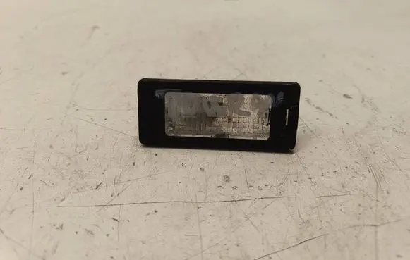 Volkswagen Touran II Number plate light 5N0943021B
