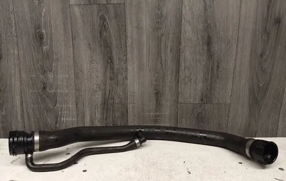 BMW 5 E60 E61 Engine coolant pipe/hose 778744905