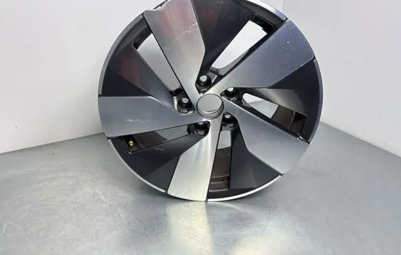 Volkswagen PASSAT B9 R17 forged rim 3J0601025B