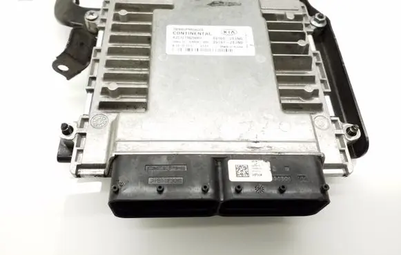 KIA Optima Engine control unit/module 391602EJN0 391612EJN0