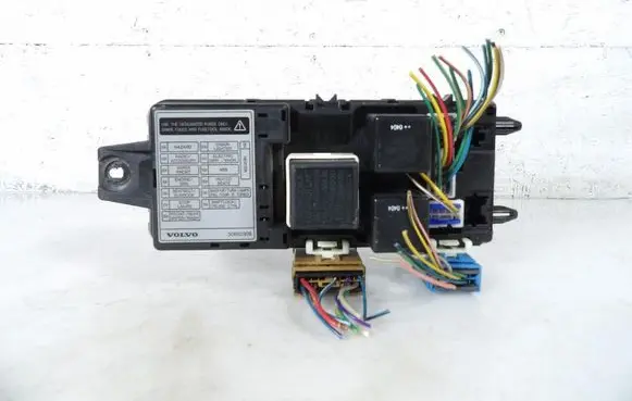 Volvo S40, V40 Fuse box set 30662309