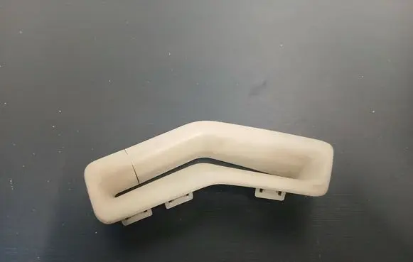 Volvo XC70 Seat belt trim ETRBA