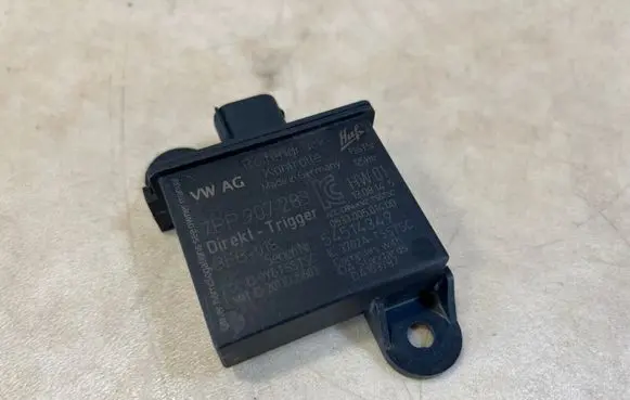 Porsche 911 991 Tire pressure sensor 7PP907283