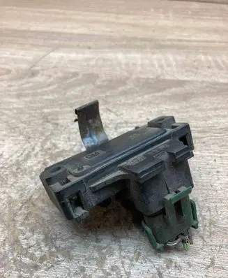 Opel Astra G Air pressure sensor 90225716 4600275