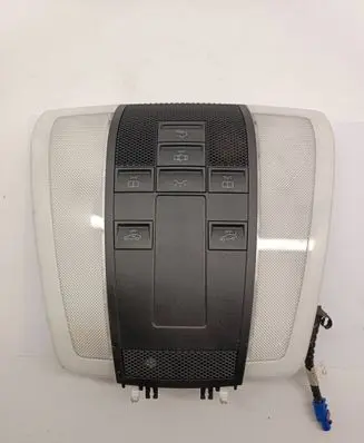 Mercedes-Benz C W204 Front seat light A2048200823 0153668884 2JM00996622