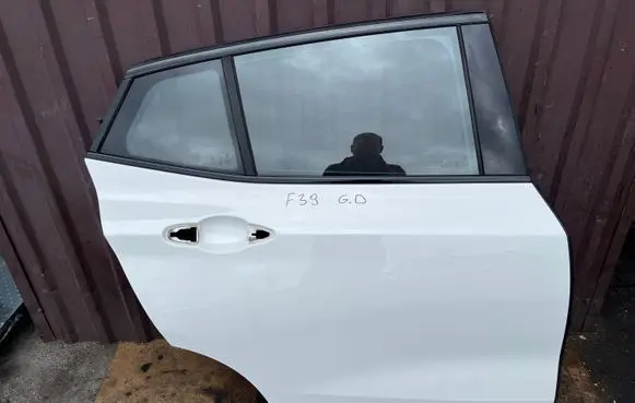 BMW X2 F39 Rear door