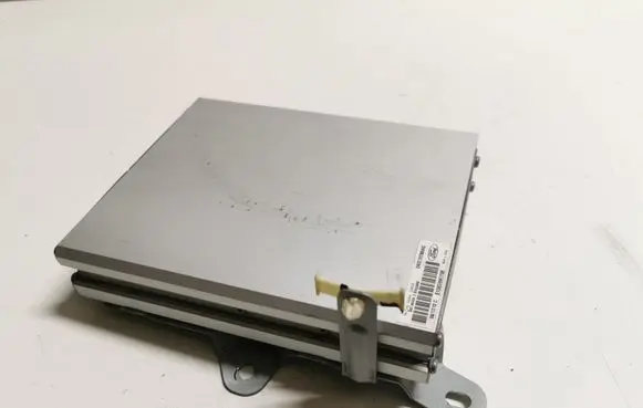 Sound amplifier