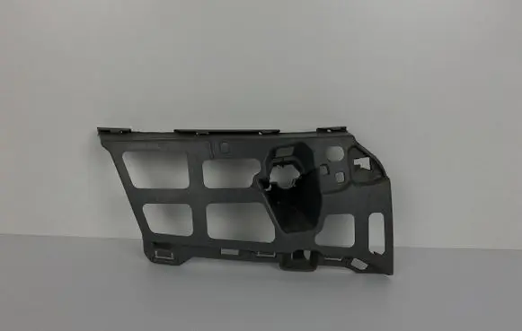 Skoda Octavia Mk4 Front bumper mounting bracket 5E3