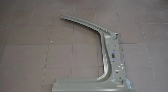 Tesla Model 3 Sill 1073674STB