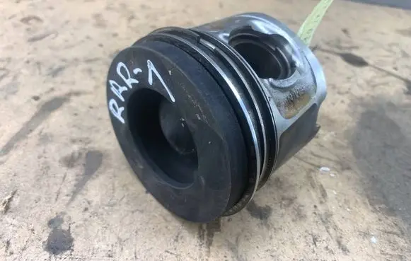 BMW 3 E90 E91 Piston 11258580699 8580699