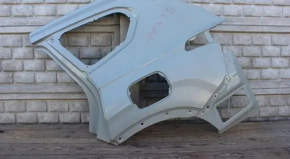 Hyundai Santa Fe Fender end trim 71503S1C10