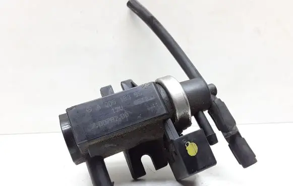 Mercedes-Benz A W169 Turbo solenoid valve A0051535528 70078200