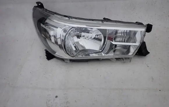 Toyota Hilux (AN120, AN130) Headlight/headlamp 1EJ923321080B