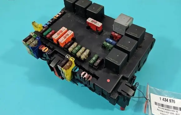 Mercedes-Benz S W221 Fuse box set A2215450801 IMPRK1434976