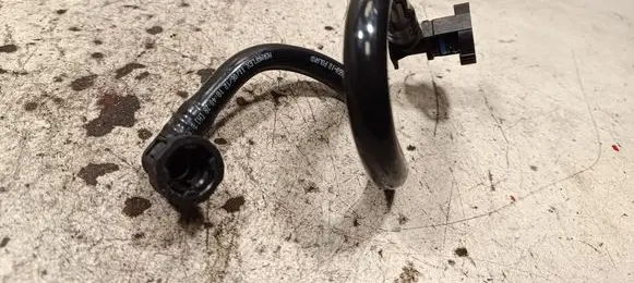BMW 5 F10 F11 Vacuum line/pipe/hose 17765010