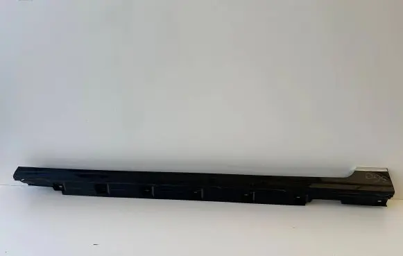 Volkswagen PASSAT B8 Sill 3G0853857F