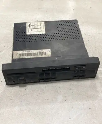 Audi A4 S4 B5 8D Radio/CD/DVD/GPS head unit 7644845380 400035152