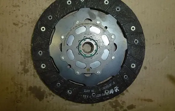 Citroen Berlingo Clutch pressure plate C1063040-T