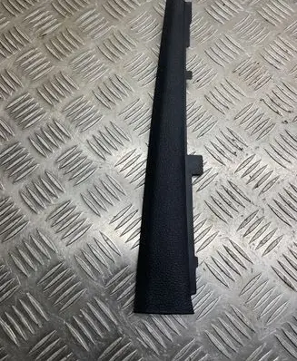 Volkswagen Jetta VI Other interior part 5C6868237