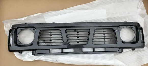 Nissan Patrol Y60 Front grill 6231033J16