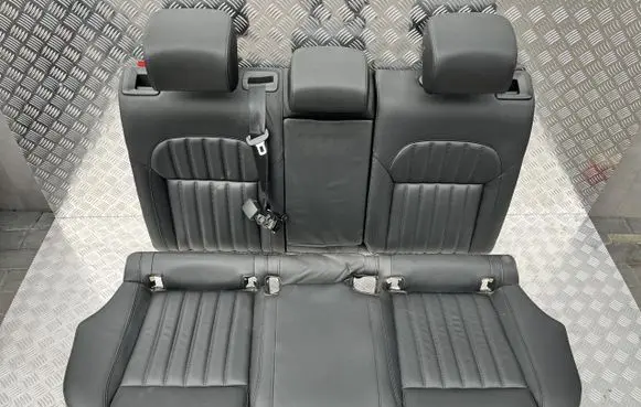 Skoda Superb B8 (3V) Second row seats VW19013