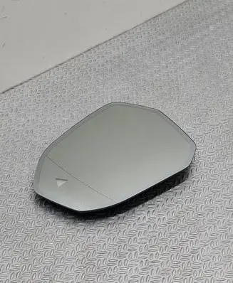 BMW 7 G70 Wing mirror glass 6004859 L3890094 8V008818010