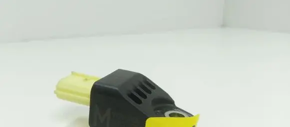 Toyota RAV 4 (XA30) Airbag deployment crash/impact sensor 8983133020 M1533