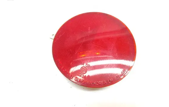 Rear tail light reflector