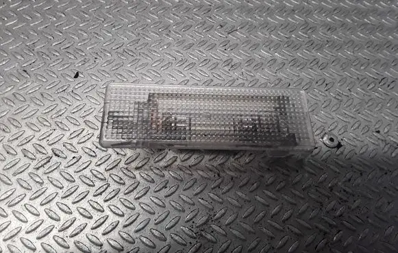 Volkswagen PASSAT B6 Boot/trunk interior light 